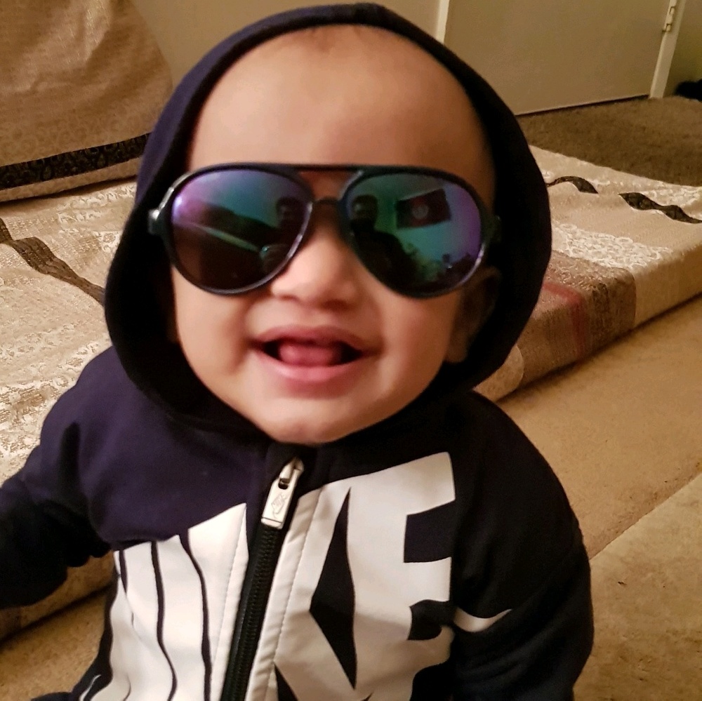 Meet your Posher, Helei